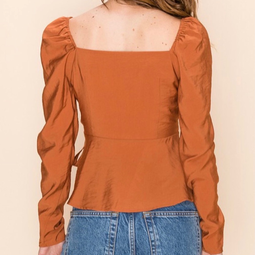 Blouse - Picture 2 of 3